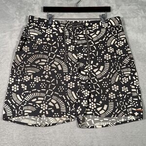 Patagonia Board Shorts Mens 36 Black White Batik Print Surf Wavefarer‎